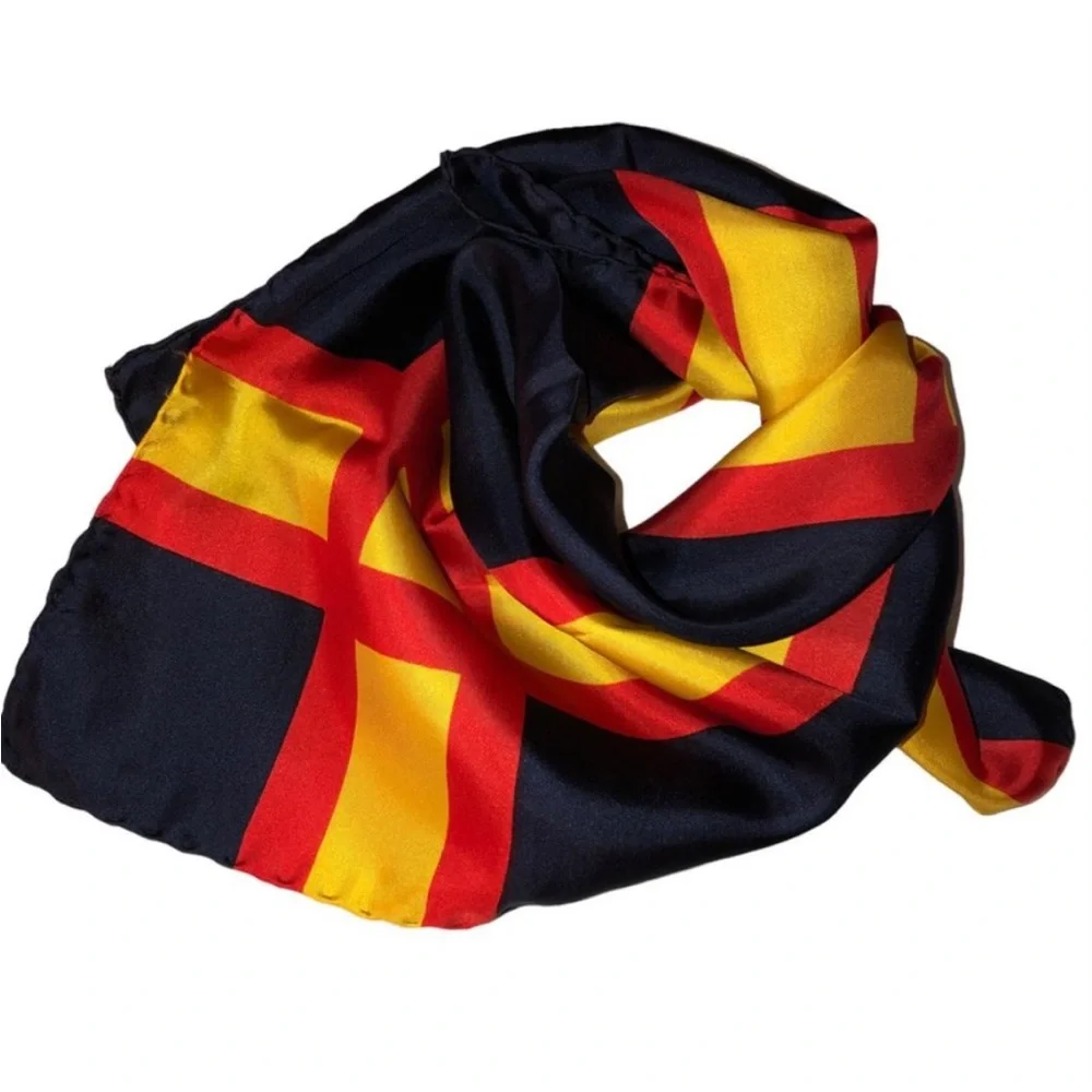 Symphony Square Handcraft Italy  blue red yellow graphic Pocket Square S…